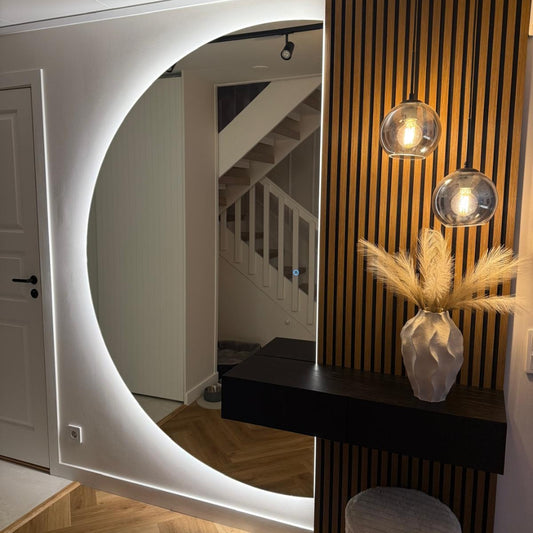 Halvmåne Spegel med LED-ljus 120x200 cm (vänstervänd)