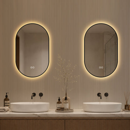 Oval spegel med LED-ljus och värme, 50x80 cm med svart ram